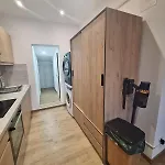 아파트 New! Charming Modern In